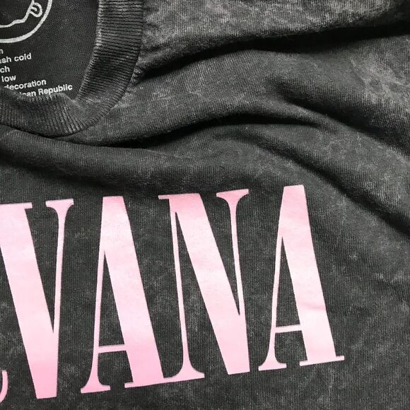 NEW Nirvana Pink Med Logo Smiley Graphic Acid Wash Grunge Tee T - Shirt - Picture 5 of 8